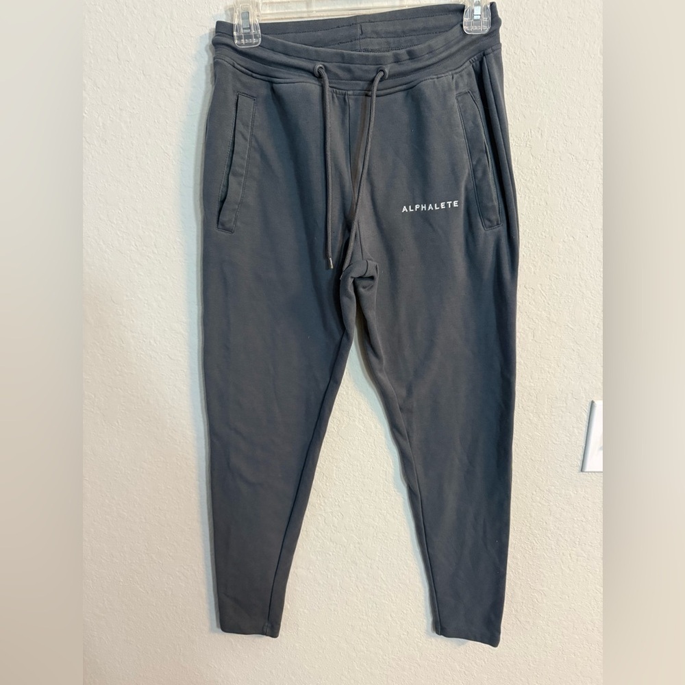 Alphalete Women’s Dark Gray Joggers